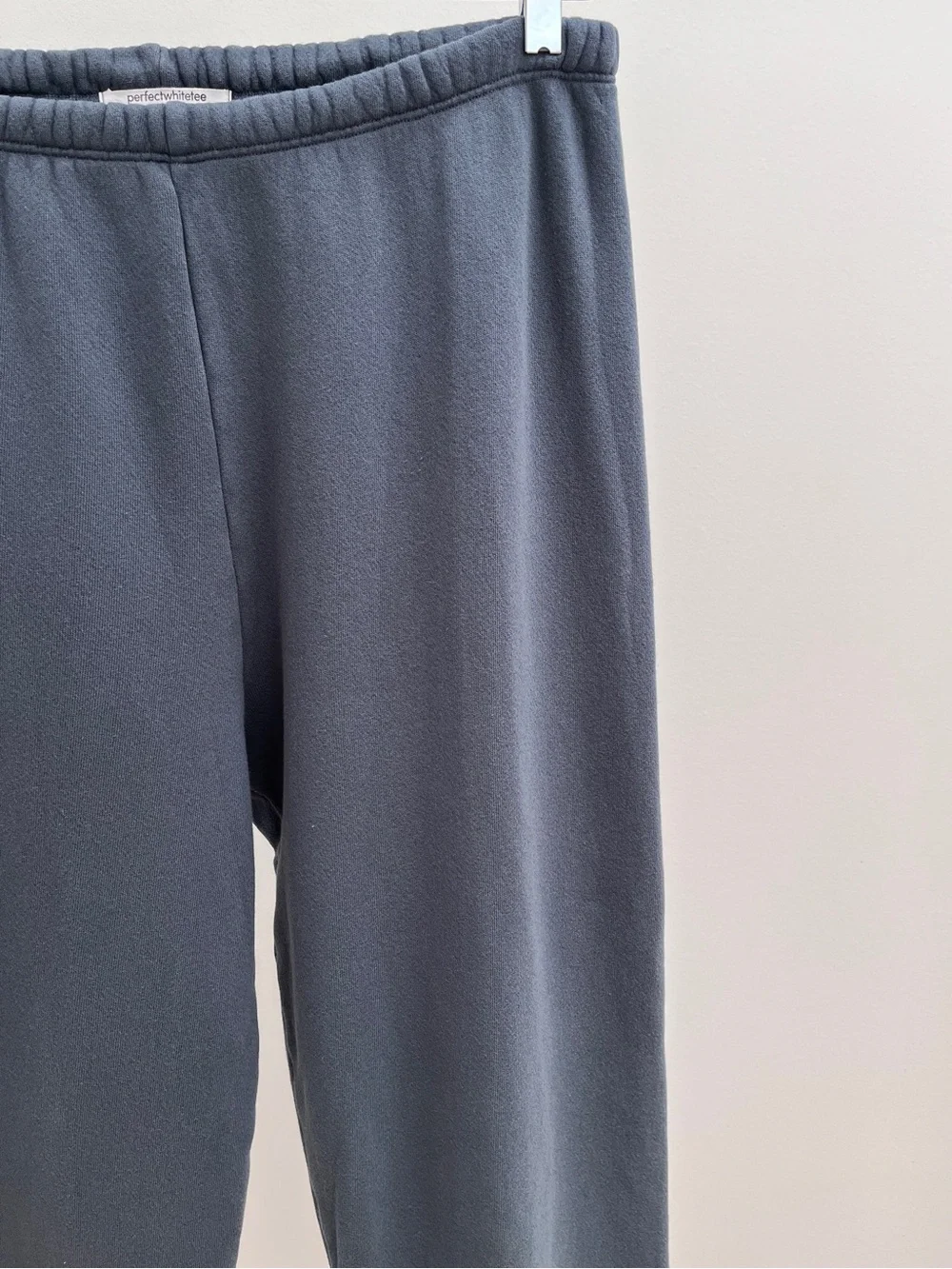 Perfectwhitetee Johnny sweatpant M cotton french terry elevated basic timeless - Picture 2 of 10